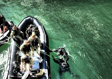 Seabee Divers complete inspection of Gathright Dam for US Army Corps of Engineers