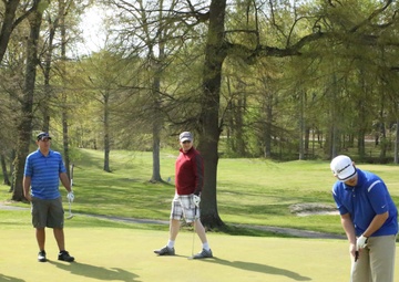Golf tournament hosted for veteran benefit