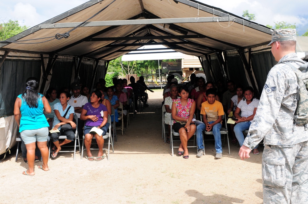 Senior Airmen Osniel Diaz, a Public Health Specialist with the 10th Aeromedical Squadron, teaches a class on Preventative Medicine at a Medical Readiness Training Exercise at Caseria Los Limones in Zacapa, Guatemala April 21, 2014