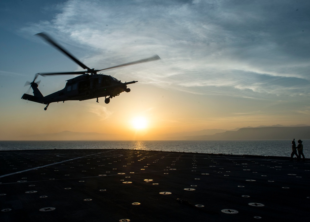 Deck landing qualifications