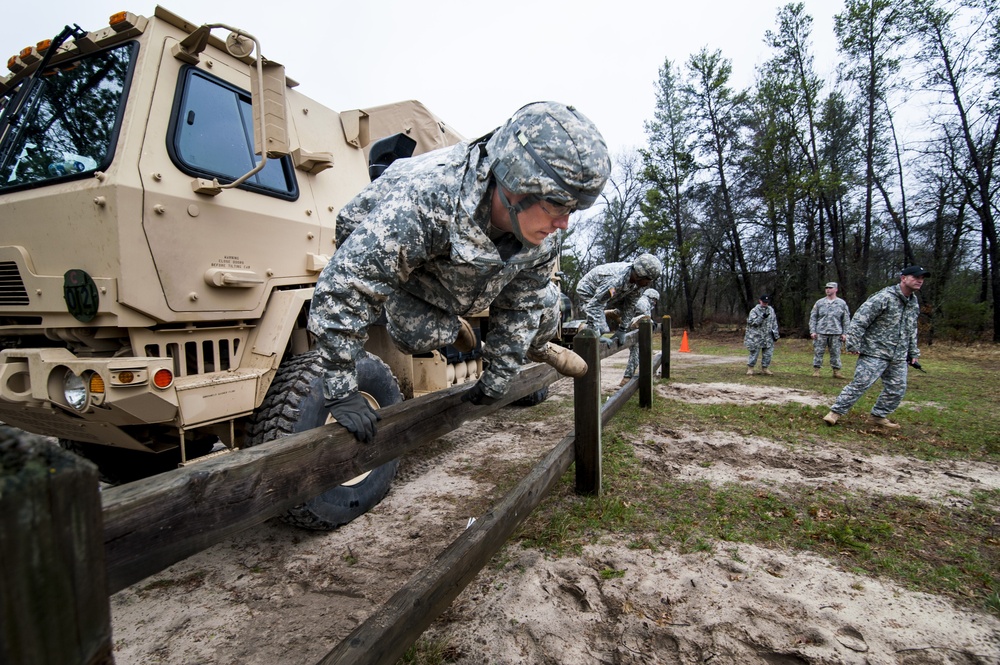 Soldiers hurdle and overcome second day of Best Warrior competition