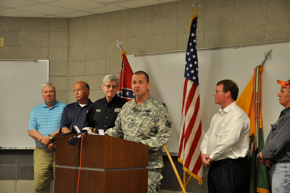 MSARNG aids in Tupelo, Miss., tornado recovery