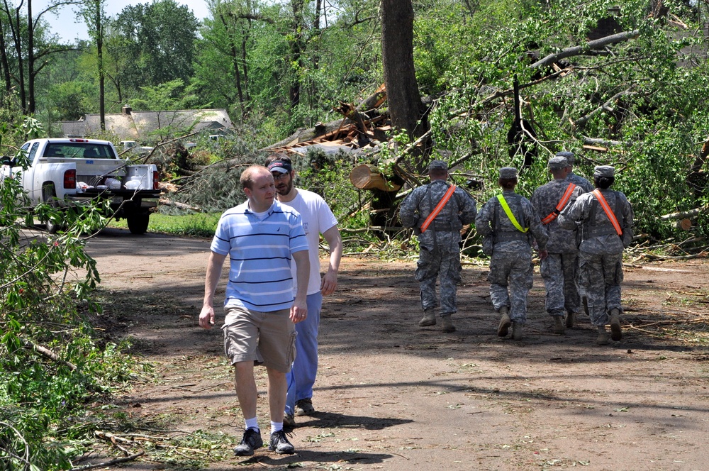 MSARNG aids in Tupelo, Miss., tornado recovery