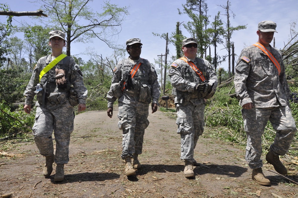 MSARNG aids in Tupelo, Miss., tornado recovery