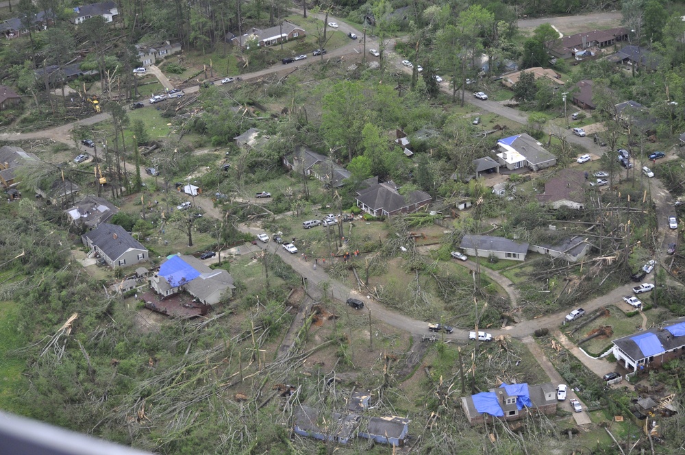 MSARNG aids in Tupelo, Miss., tornado recovery