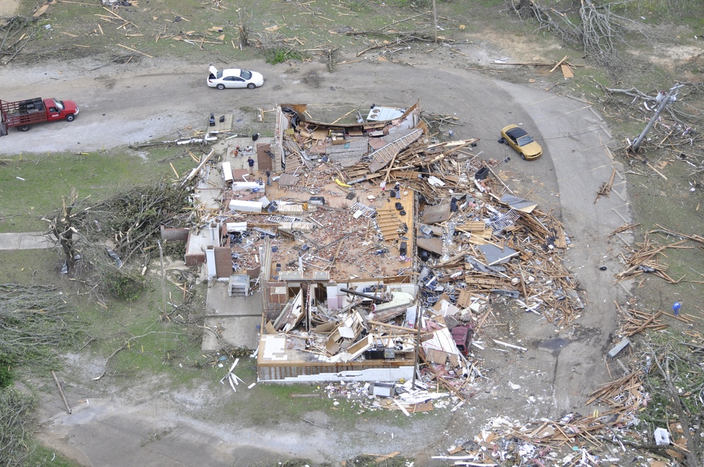 MSARNG aids in Tupelo, Miss., tornado recovery