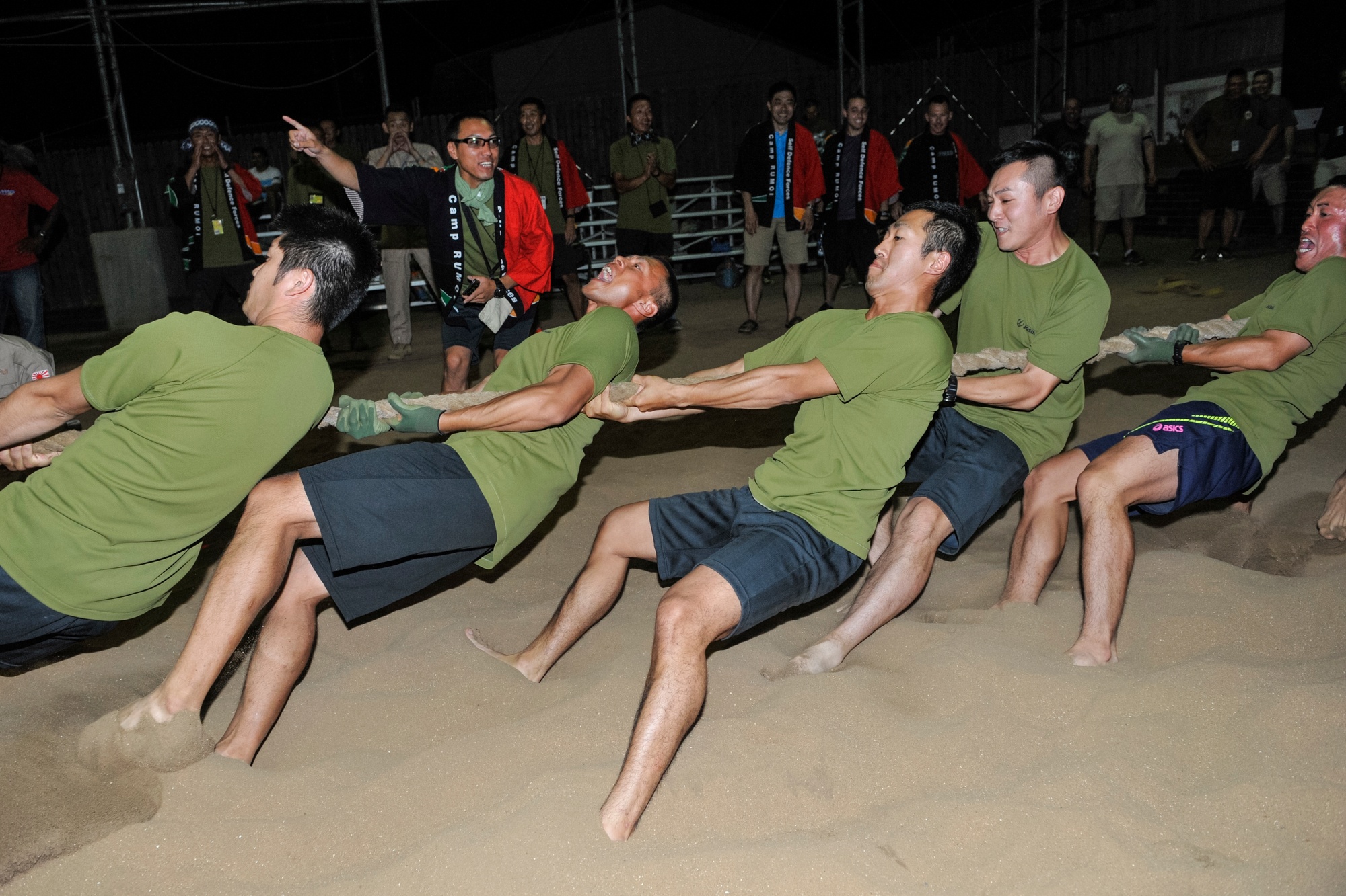 DVIDS - Images - Tug of war [Image 2 of 6]