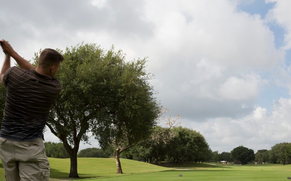USS New York Marines, Sailors tee off in Fort Lauderdale