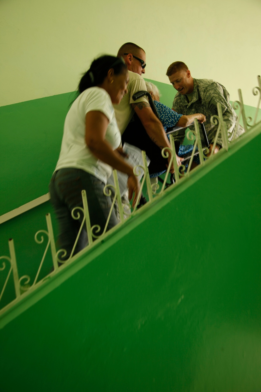 Helping Dominicans with Medical Readiness Training Exercises