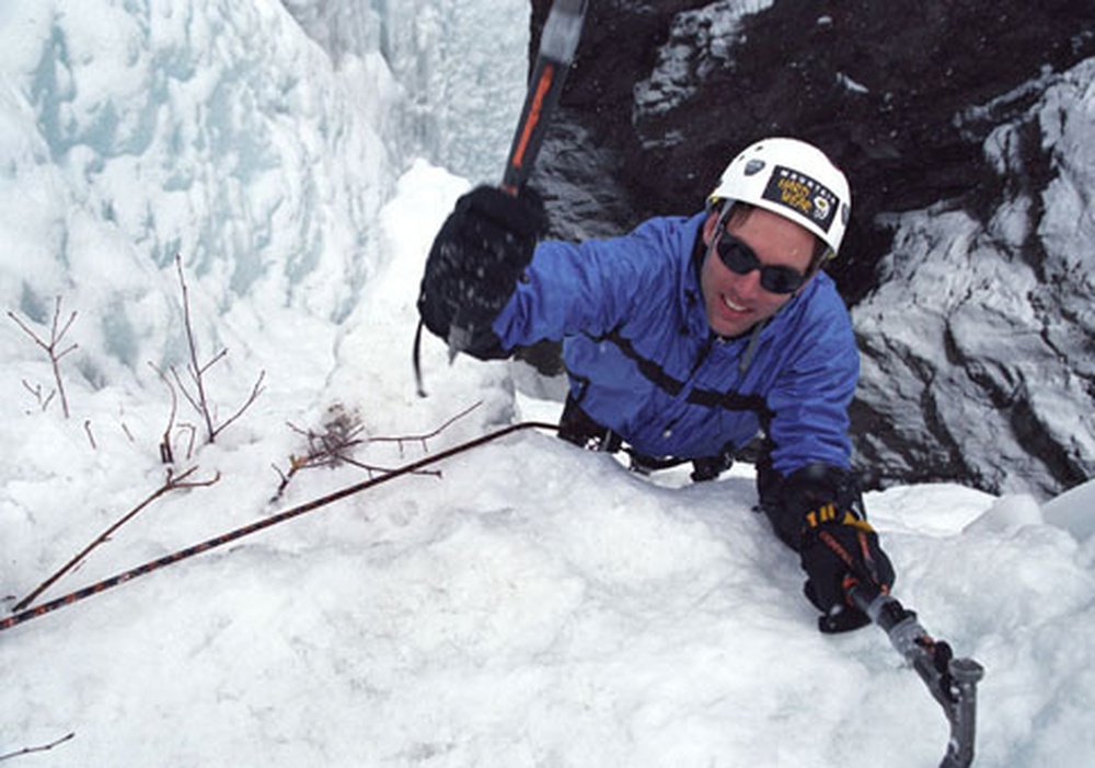 DVIDS - News - Mountain climber speaks to deploying Soldiers on ...