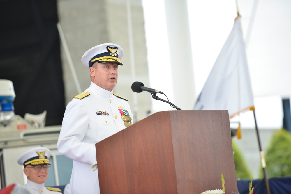 Coast Guard holds 5th District change of command ceremony in Portsmouth, Va.