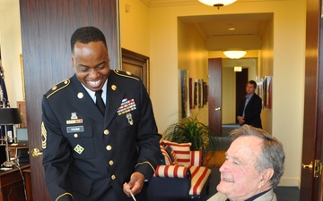 Army Reserve soldier ‘enlists’ former president to aid in military ceremony