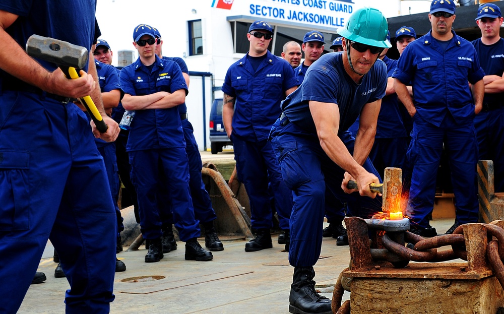 Coast Guard crews compete during 2014 Sector Jacksonville Cutter Roundup