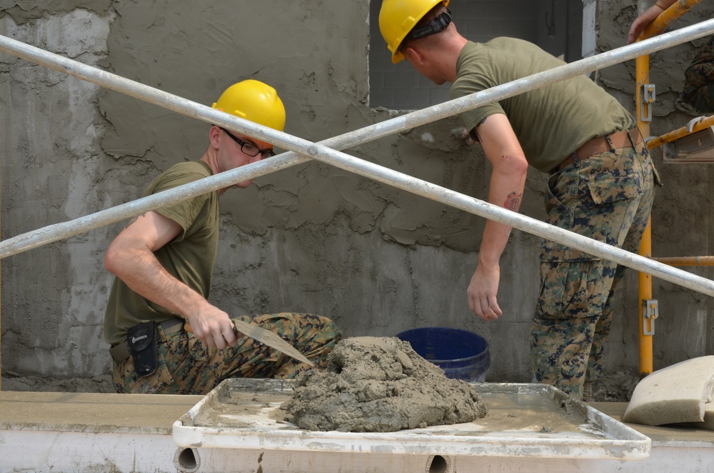 BDF teaches US military engineers new construction skills