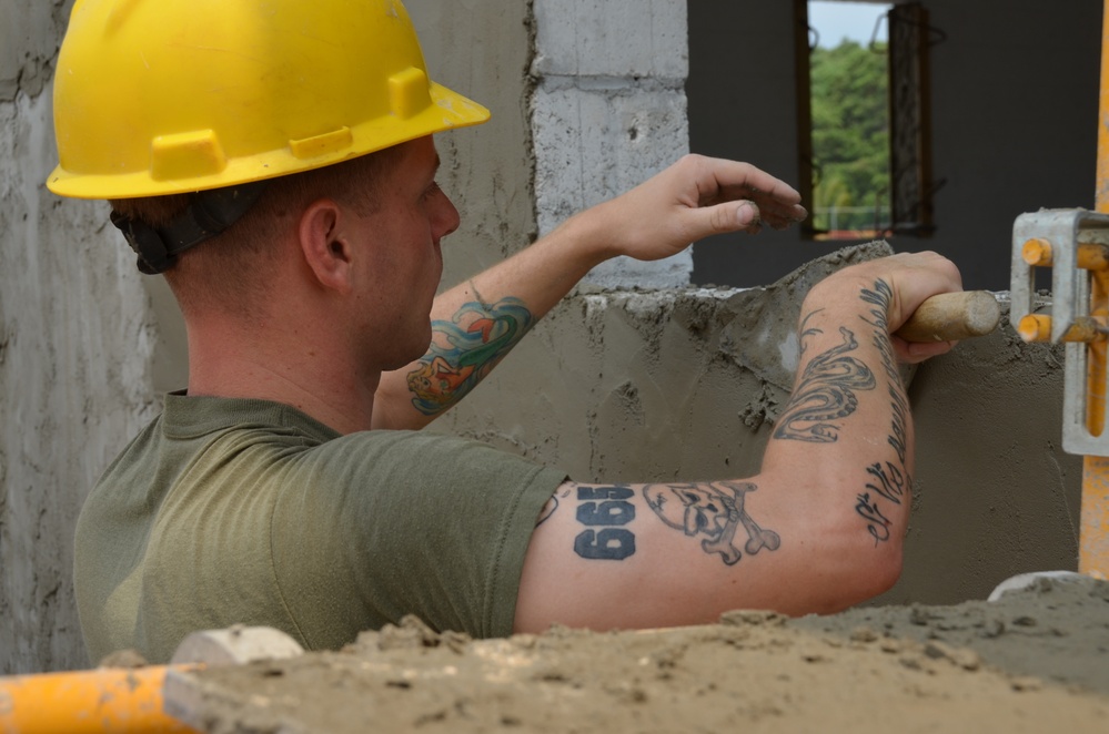 BDF teaches US military engineers new construction skills