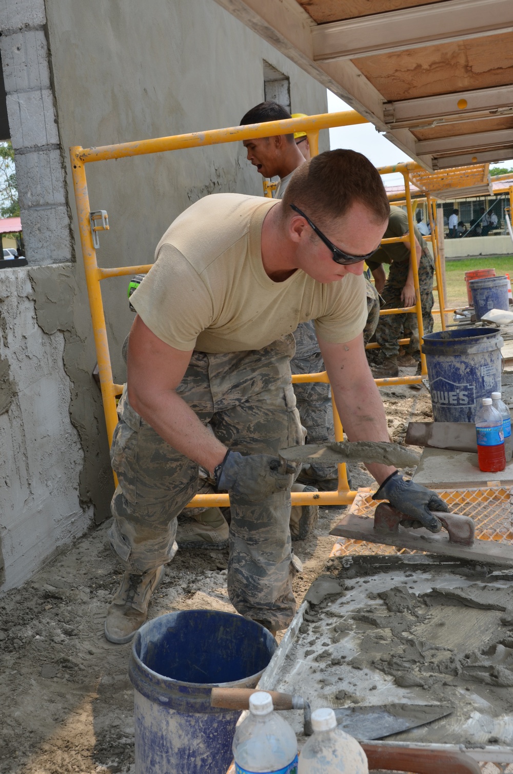 BDF teaches US military engineers new construction skills