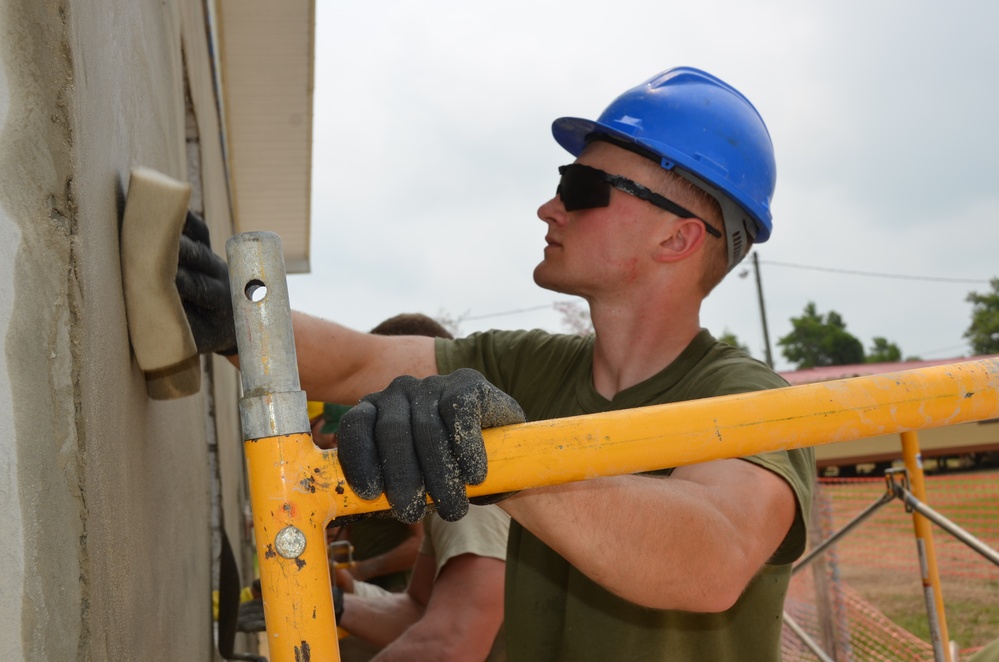 BDF teaches US military engineers new construction skills