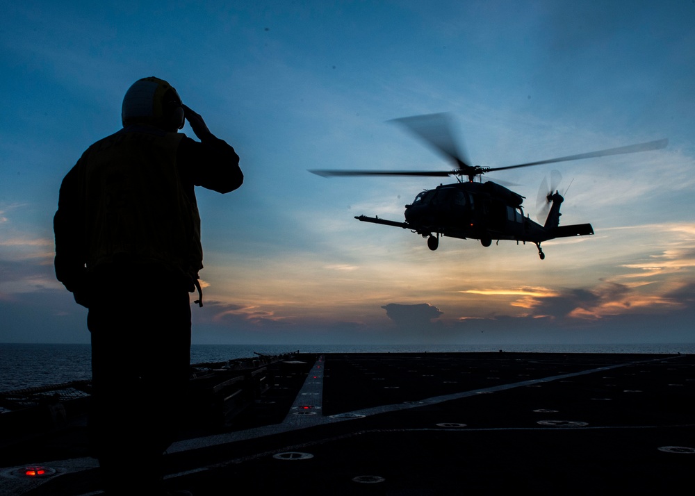 Deck landing qualifications