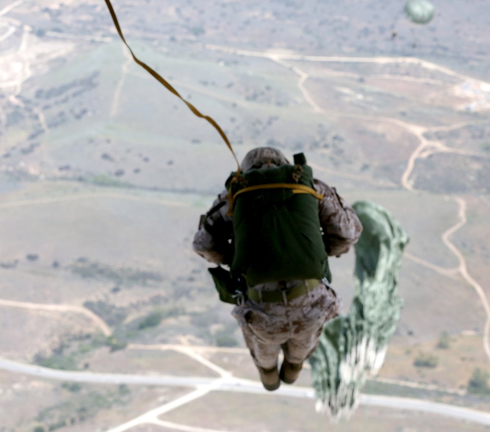 Marines test their skills in the air