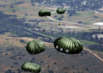 Marines test their skills in the air