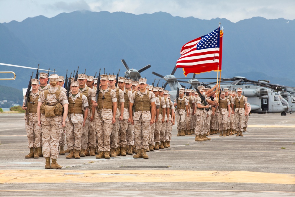 Marine Light Attack Helicopter Squadron 367 Change of Command Ceremony. 2014
