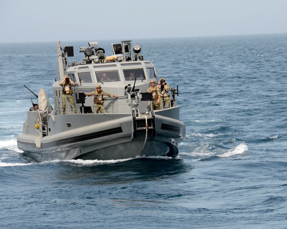 USS Mesa Verde well deck activity