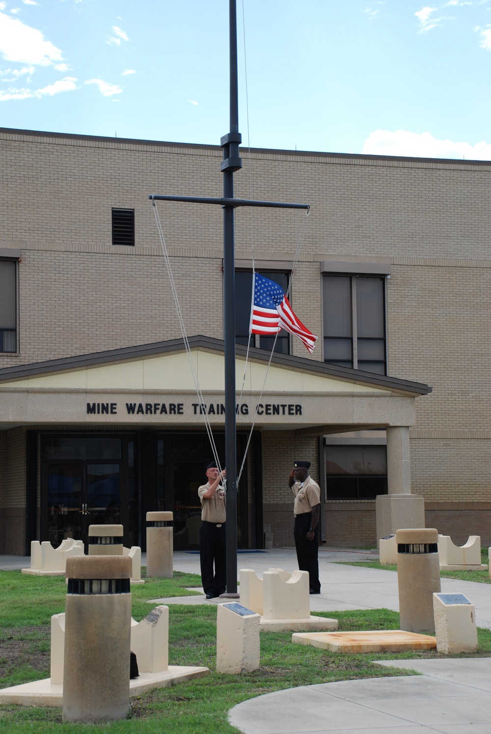 Mine Warfare Training Center closing ceremony