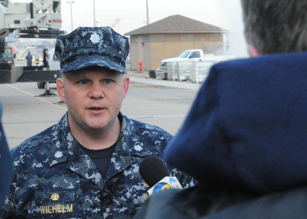 USS Gunston Hall activity