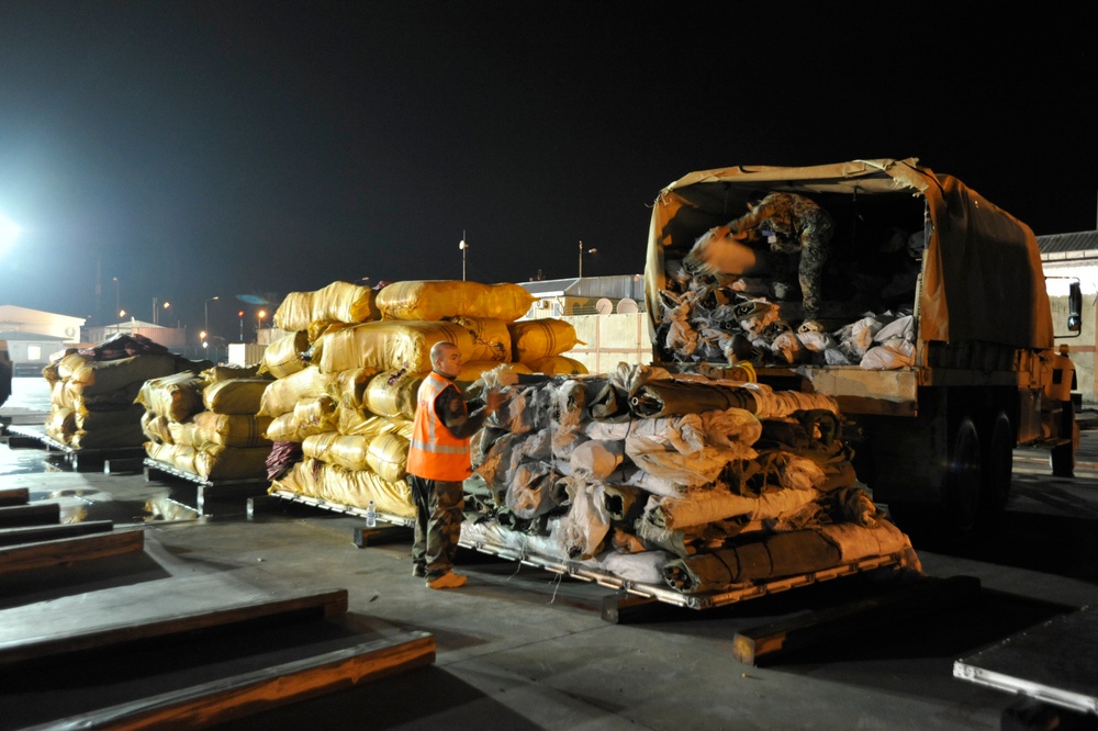 ISAF provides humanitarian disaster relief to northern Afghanistan