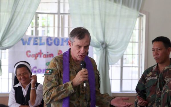 Philippine, US service members, children play together at Children’s Home