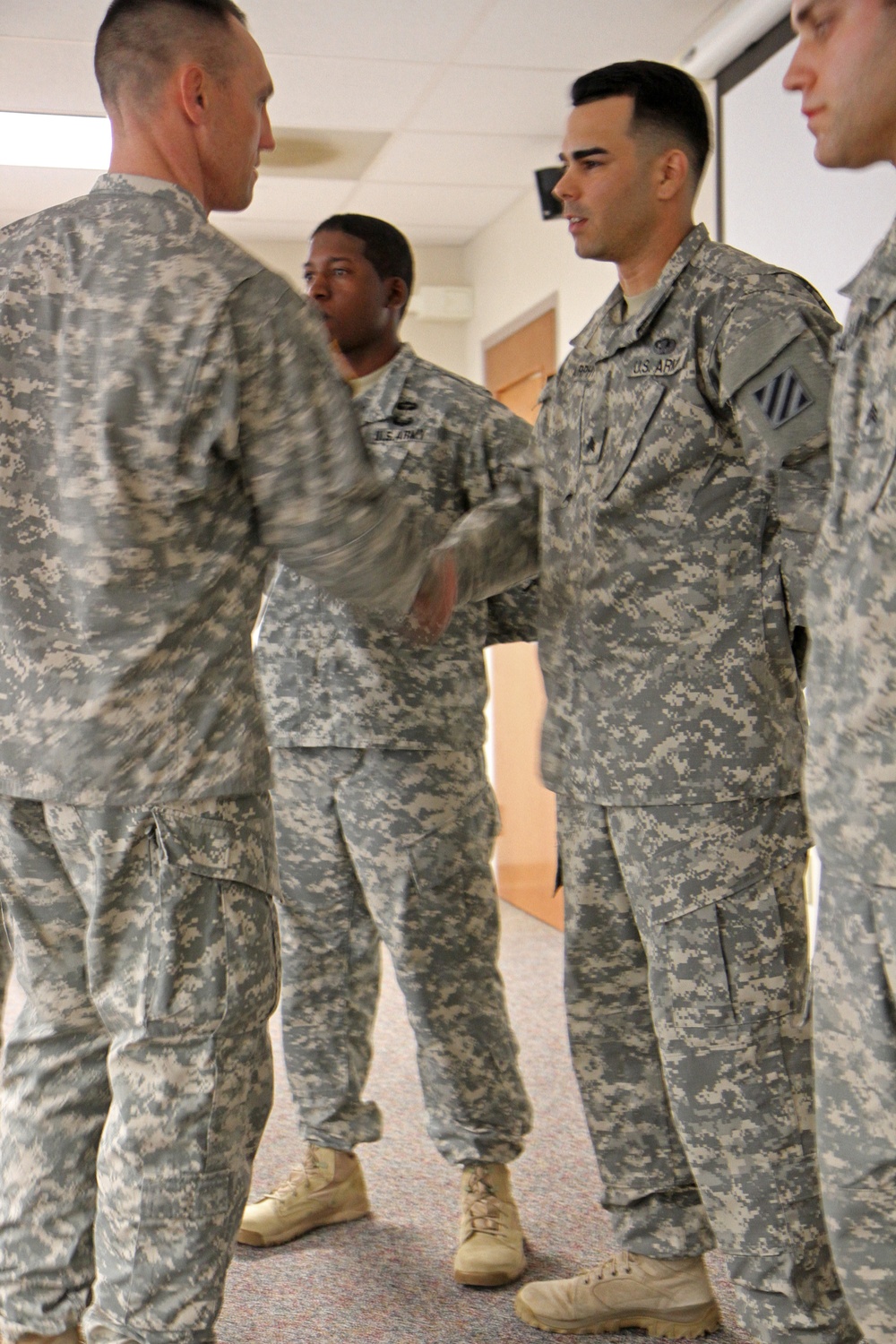 MCoE senior enlisted leader recognizes Sledgehammer Soldiers for excellence