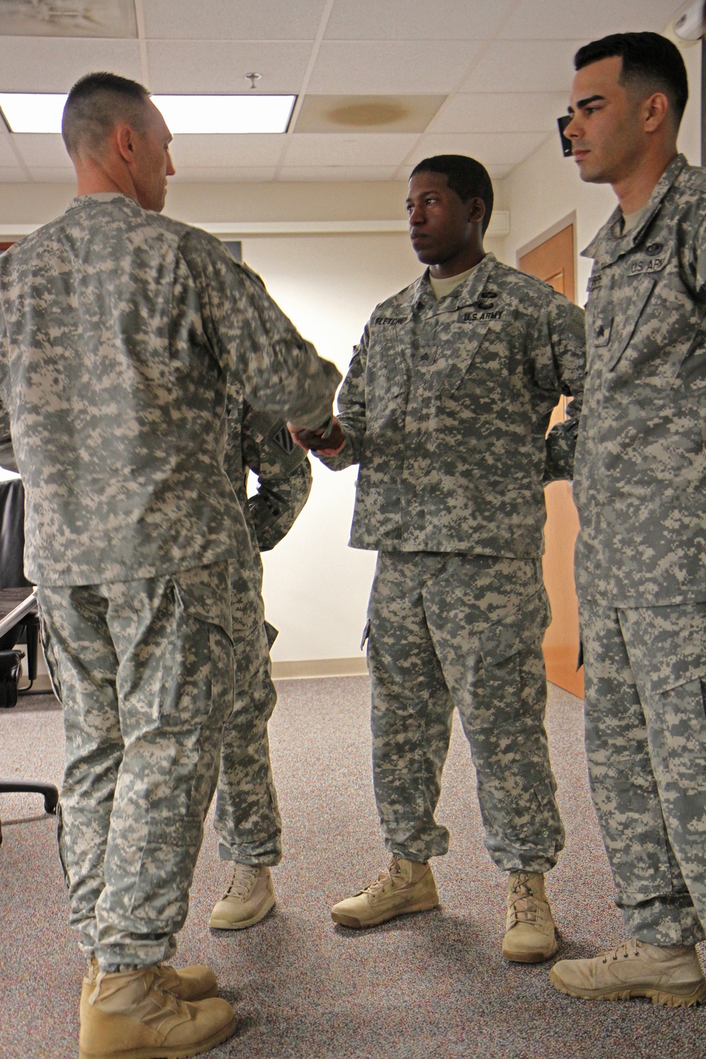 MCoE senior enlisted leader recognizes Sledgehammer Soldiers for excellence