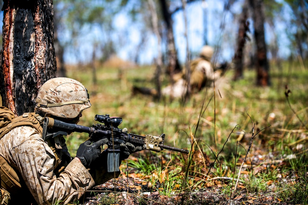 MRF-D Marines send rounds down range at Kangaroo Flats