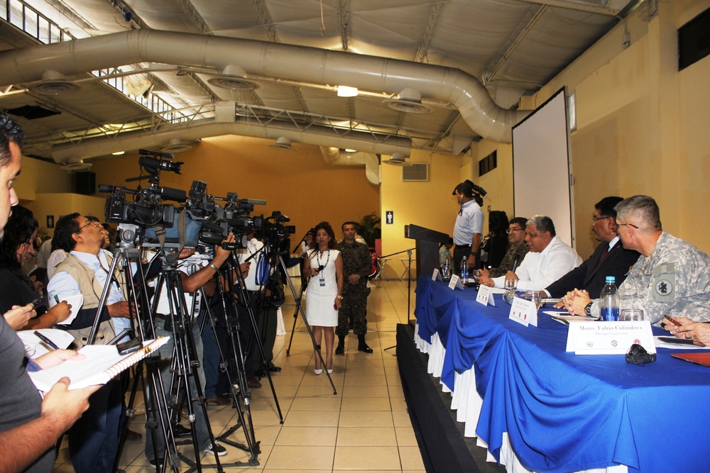 FA-HUM participants hold press conference