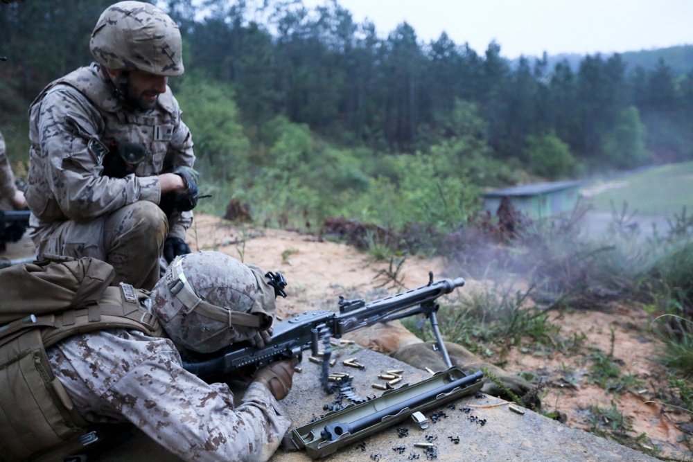U.S. Marines, Spanish Army train infantry skills together