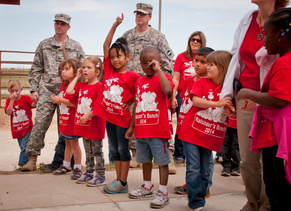 Local kids get tour of 1st Cavalry Division Horse Cavalry Detachment