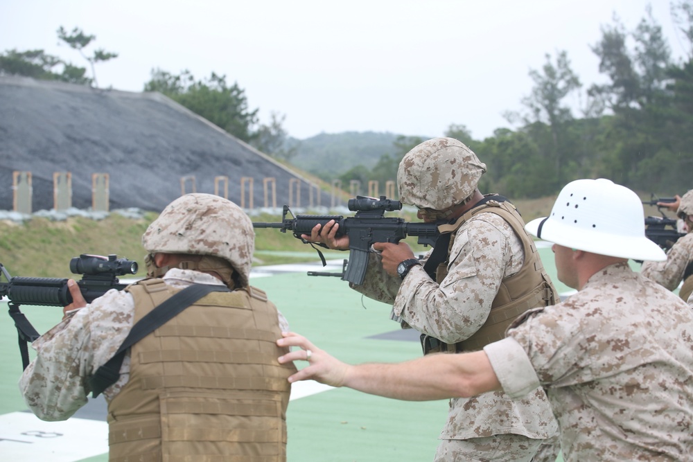 Marines and sailors compete for super squad title