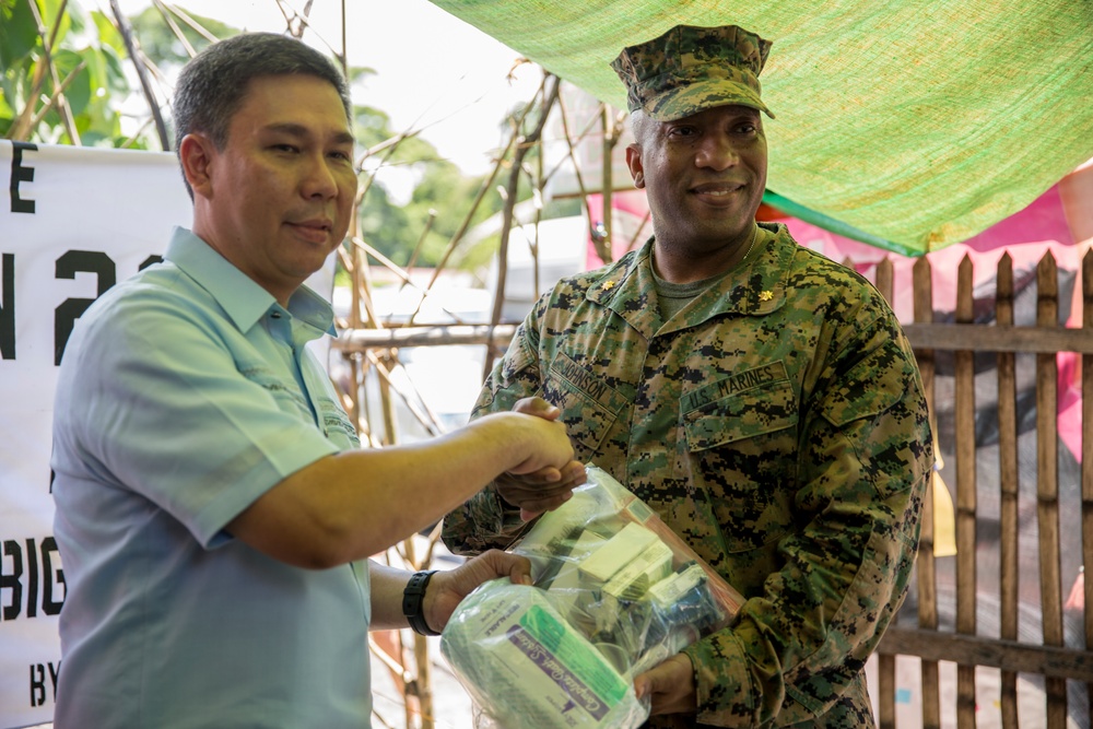 Bigaa Health Center receives medical supply turnover from U.S. forces