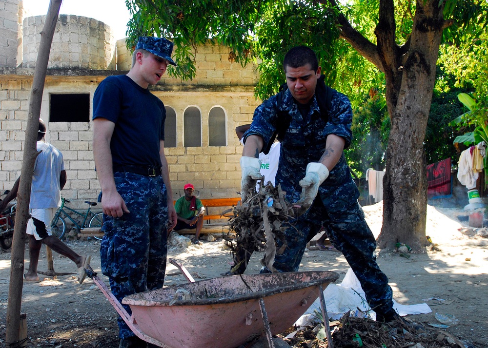 Operation Unified Response, Joint Task Force Haiti (JTF-Haiti), Bataan Amphibious Relief Mission