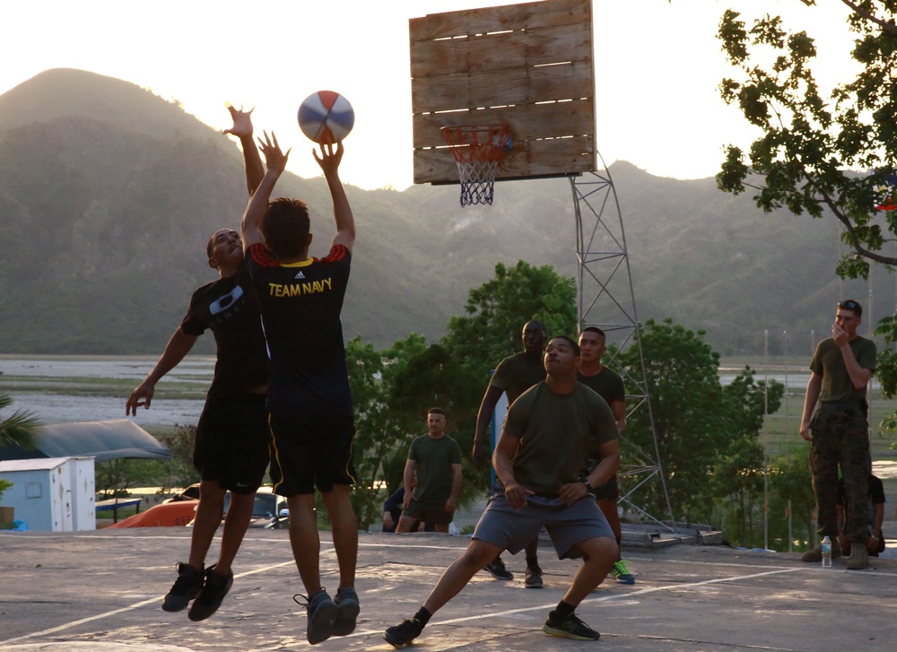 Philippine, U.S. service members host basketball match following opening ceremony of Balikatan 2014