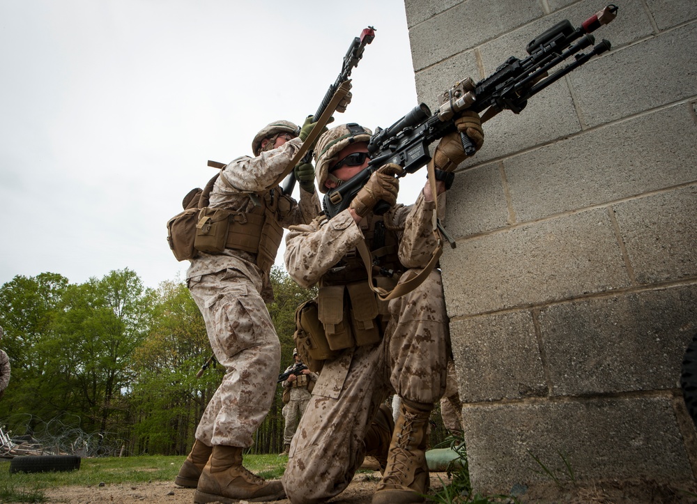 Marines conduct Urban Operations training