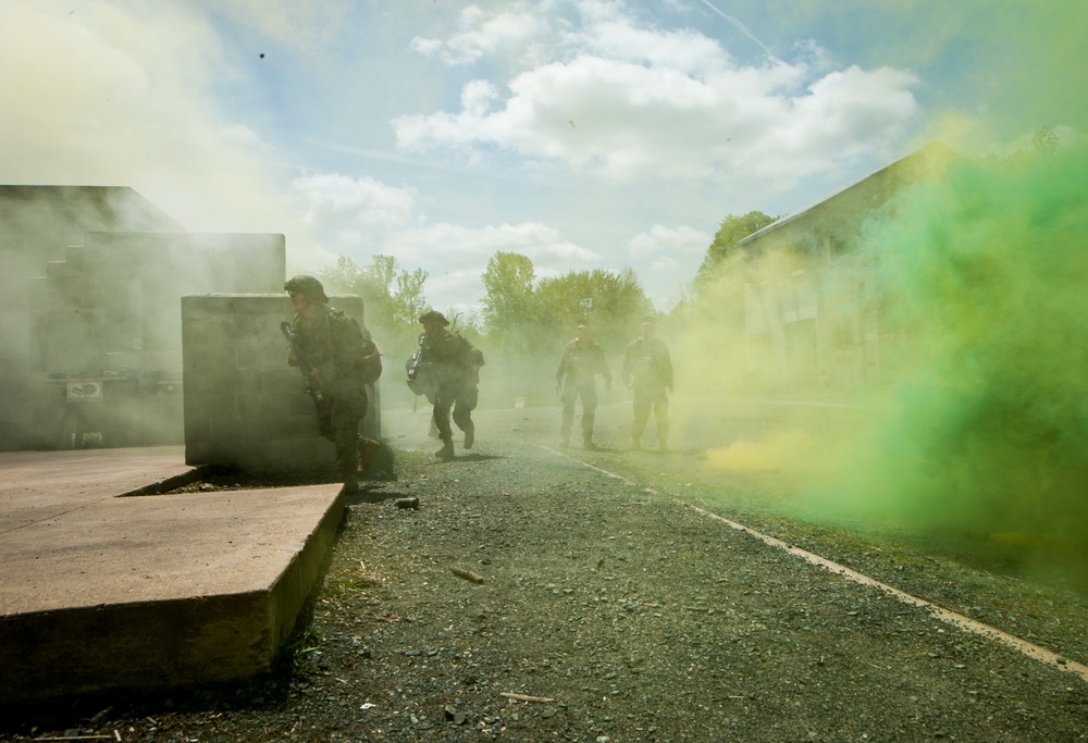 Marines conduct Urban Operations training