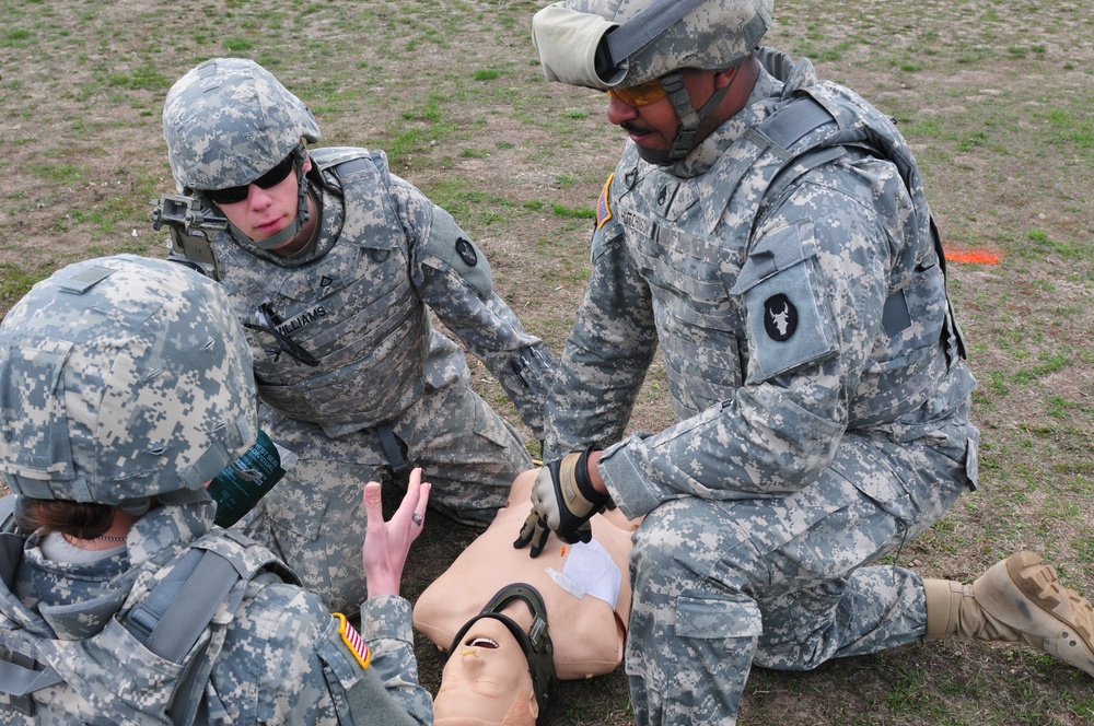 dvids-images-combat-lifesaver-course-image-21-of-25