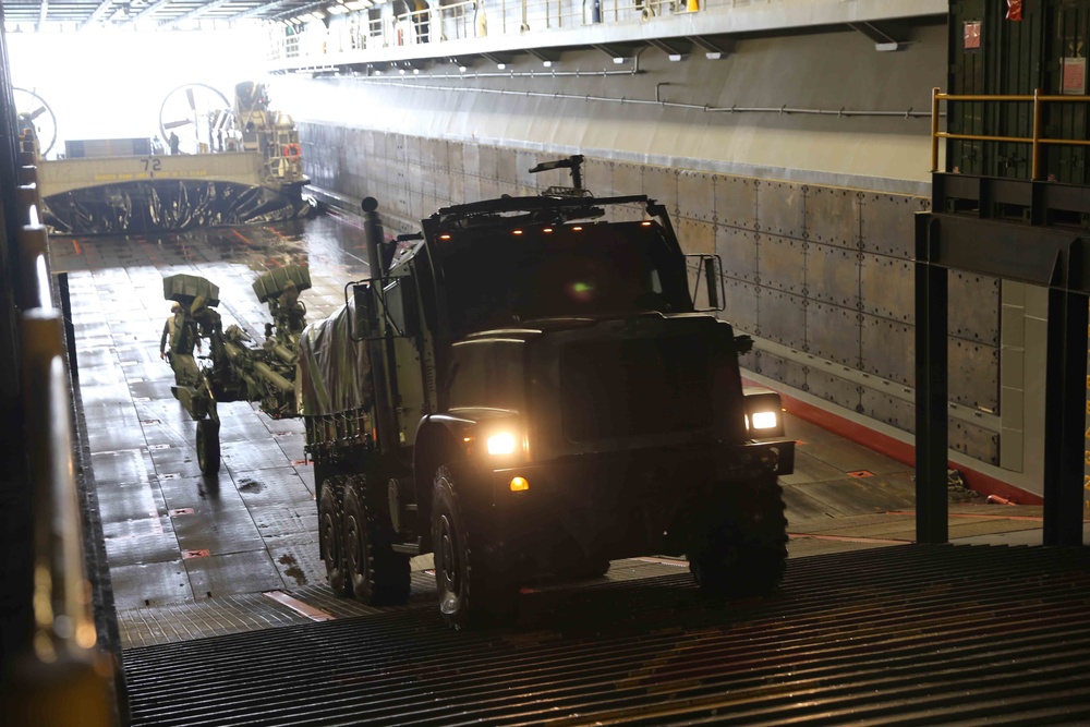 Makin Island LCAC operations