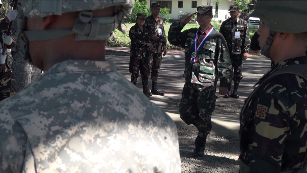 Shoulder-to-shoulder: Opening ceremony marks beginning of Balikatan 2014