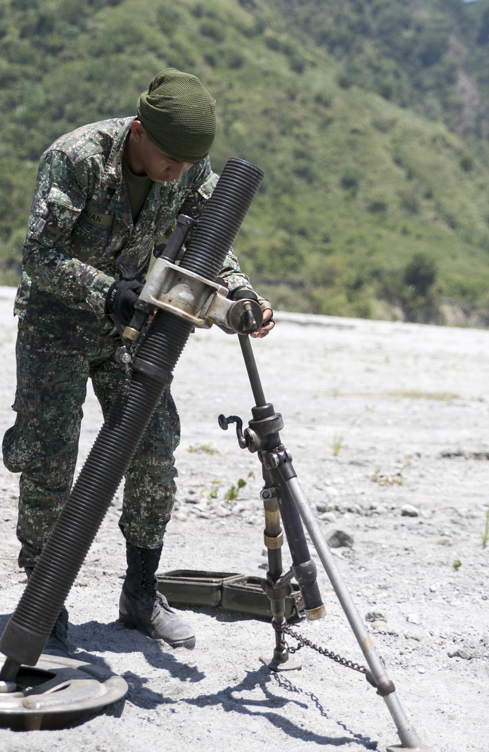 Launching Balikatan 2014 with basic mortar training