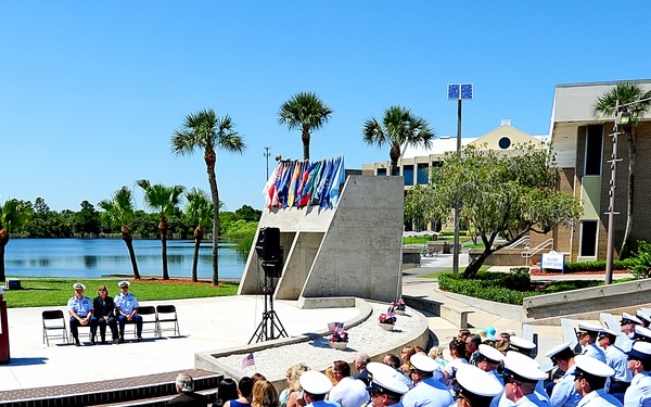 Wall of Honor ceremony for BMCS Terrell Horne at Eastern Florida State College