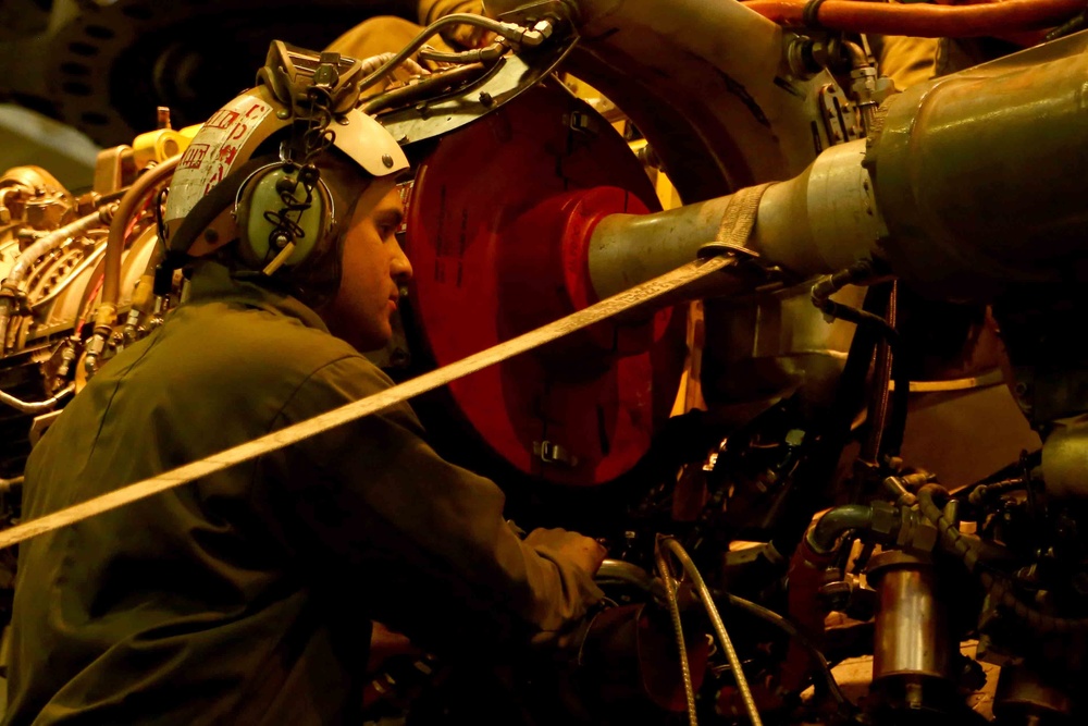 CH53E Super Stallion Engine Maintenance