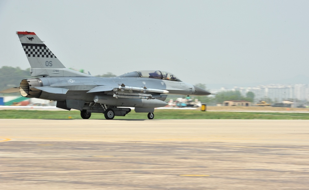 Draggins, Fiends break 100 exercise sorties