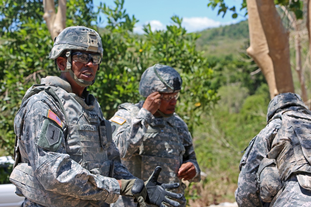 CG of U.S. Army Pacific visits Ft. Ramon Magsaysay during Balikatan 2014